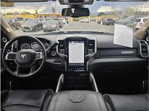 Patriot Blue Pearlcoat 2022 RAM 2500 Laramie Crew Cab 4x4 6'4' Box