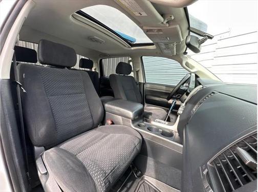 2011 Toyota Tundra Grade