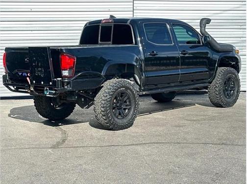 2018 Toyota Tacoma TRD Sport