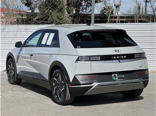 Cyber Gray 2024 Hyundai IONIQ 5 SEL
