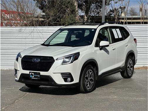 2023 Subaru Forester Sport
