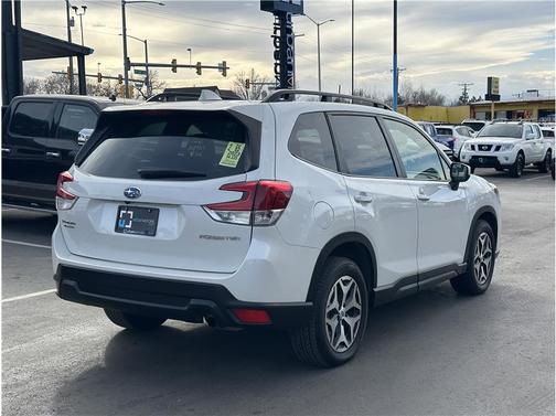 2023 Subaru Forester Sport