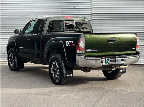 2013 Toyota Tacoma Base