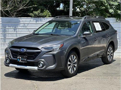 Magnetite Gray Metallic 2023 Subaru Outback Limited