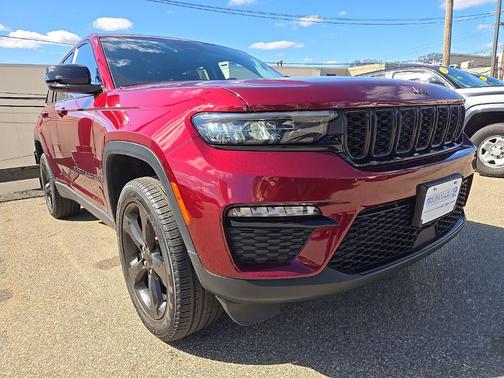 Velvet Red Pearlcoat 2023 Jeep Grand Cherokee Limited