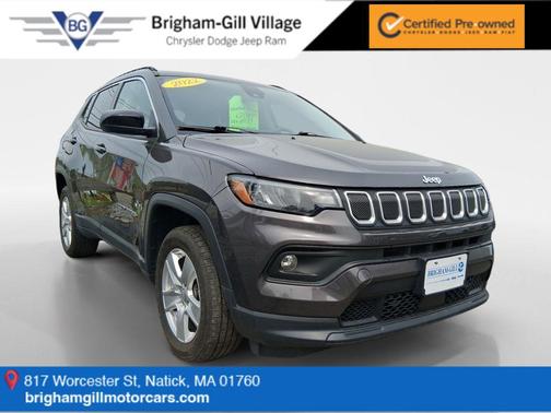 Granite Crystal Metallic Clearcoat 2022 Jeep Compass Latitude