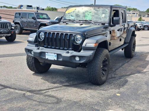 Black Clearcoat 2020 Jeep Gladiator Sport