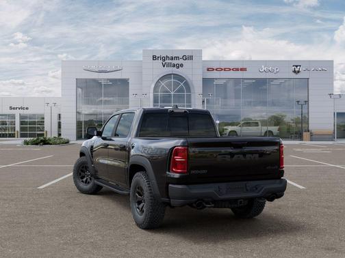 Diamond Black Crystal Pearlcoat 2026 RAM 1500 RHO Crew Cab 4x4 5'7' Box