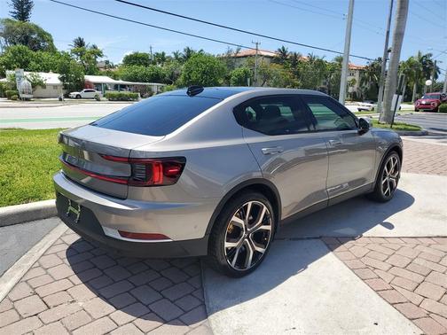 2021 Polestar 2 Launch Edition