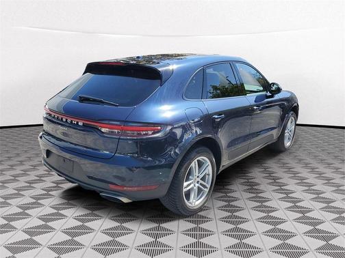 2021 Porsche Macan Base