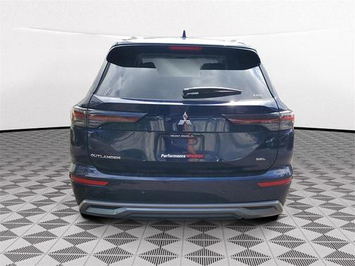 2026 Mitsubishi Outlander SEL
