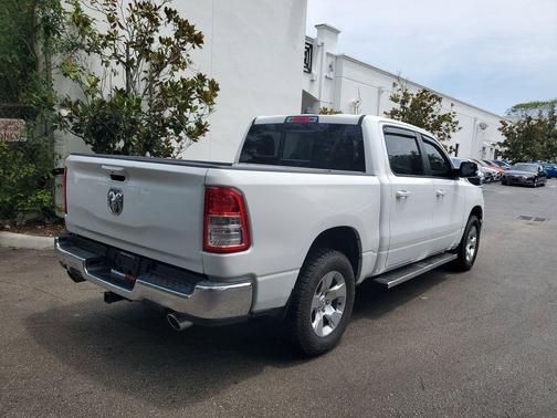 Bright White Clearcoat 2021 RAM 1500 Big Horn