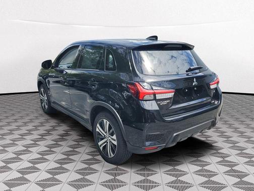 Black 2026 Mitsubishi Outlander Sport 2.0 SE