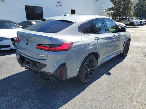 2022 BMW X4 M40i