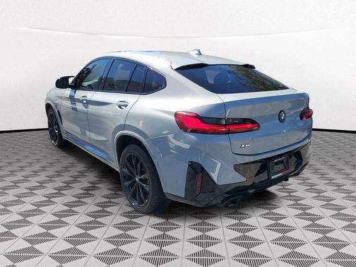 2022 BMW X4 M40i