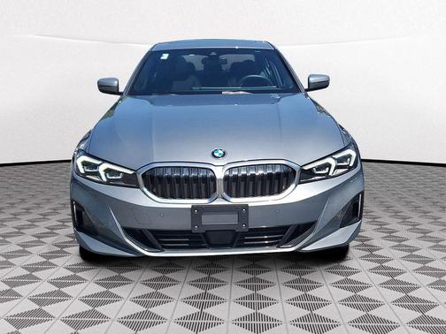 Brooklyn Gray Metallic 2025 BMW 330 i xDrive