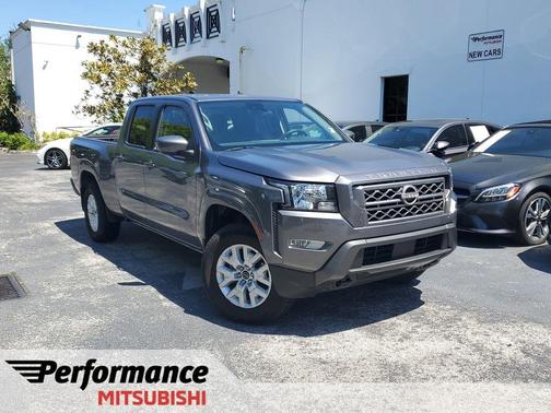 Gun Metallic 2024 Nissan Frontier SV