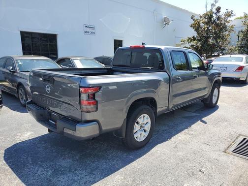 Gun Metallic 2024 Nissan Frontier SV