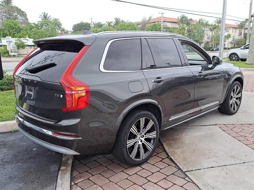 2022 Volvo XC90 T6 Inscription 6 Passenger