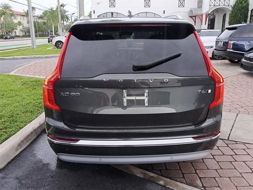 2022 Volvo XC90 T6 Inscription 6 Passenger