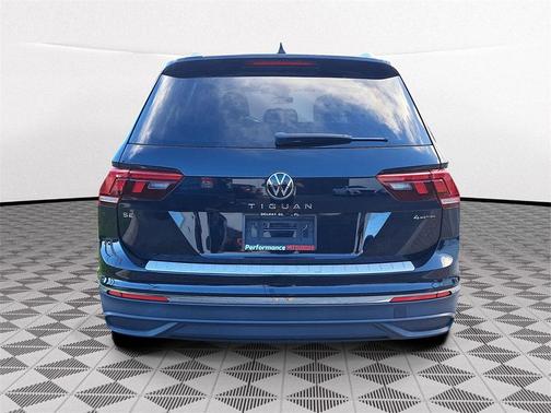 2022 Volkswagen Tiguan 2.0T SE