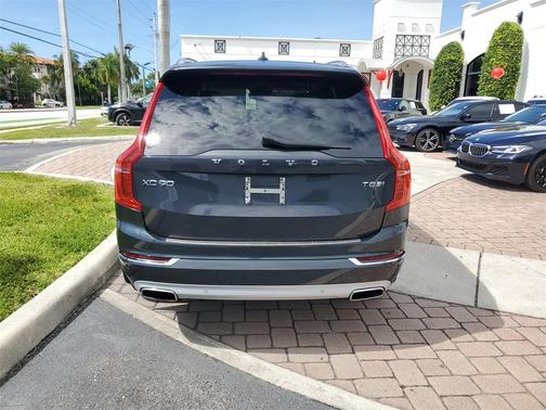 2017 Volvo XC90 Hybrid T8 Inscription