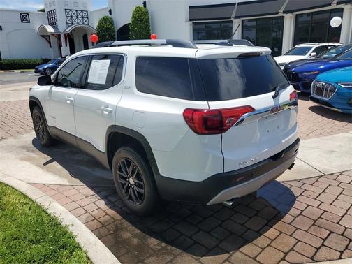 2019 GMC Acadia SLT-1