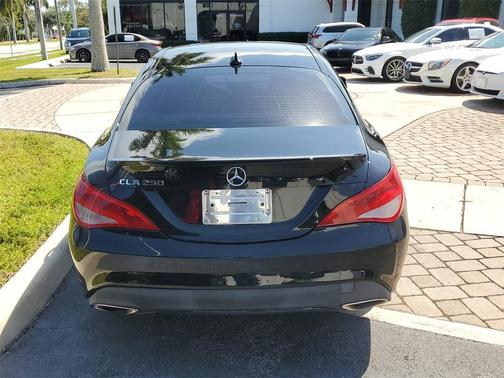 2017 Mercedes-Benz CLA 250 Base