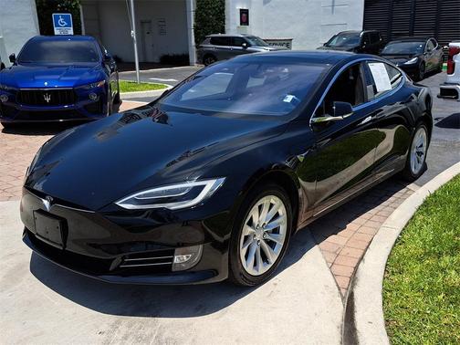 2017 Tesla Model S 75D