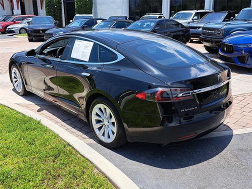 2017 Tesla Model S 75D