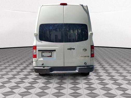 Glacier White 2021 Nissan NV Cargo NV2500 HD SV V6/SV V8