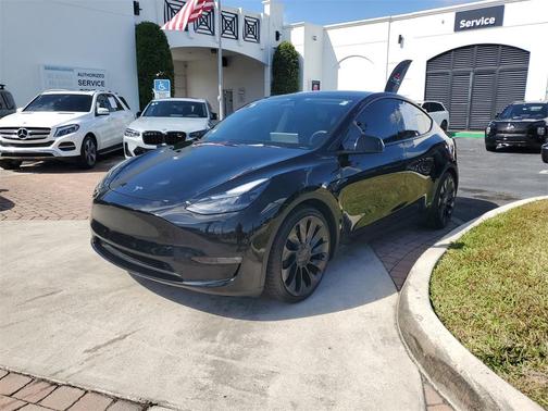2024 Tesla Model Y Performance