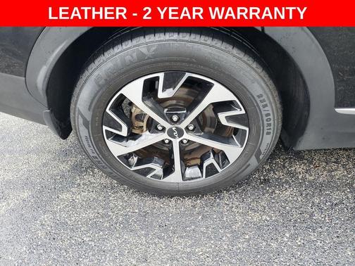 Ebony Black 2023 Kia Sportage EX