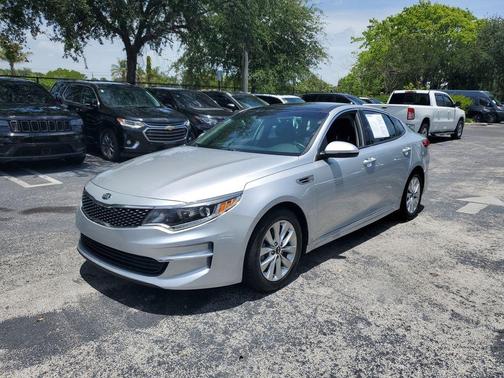 Sparkling Silver 2018 Kia Optima EX