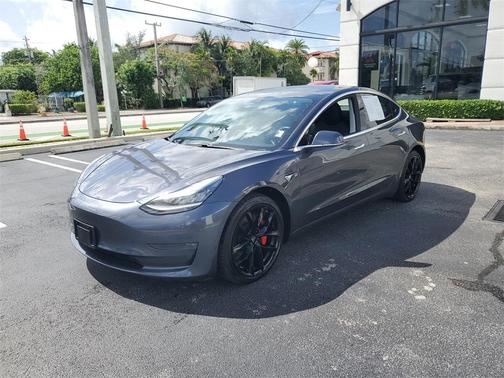 2019 Tesla Model 3 Performance