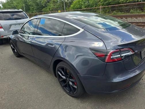 2019 Tesla Model 3 Performance