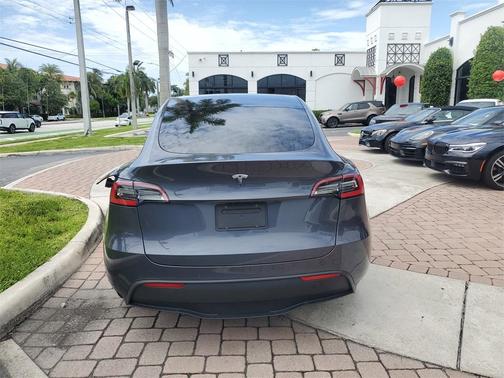 2021 Tesla Model Y Standard Range