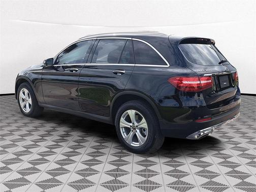 2018 Mercedes-Benz GLC 300 Base