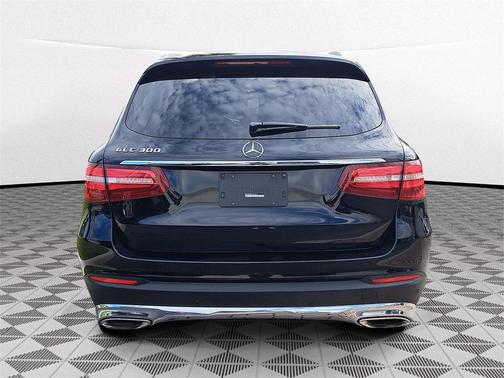 2018 Mercedes-Benz GLC 300 Base