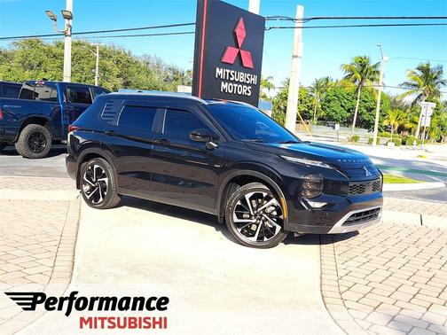2022 Mitsubishi Outlander SE