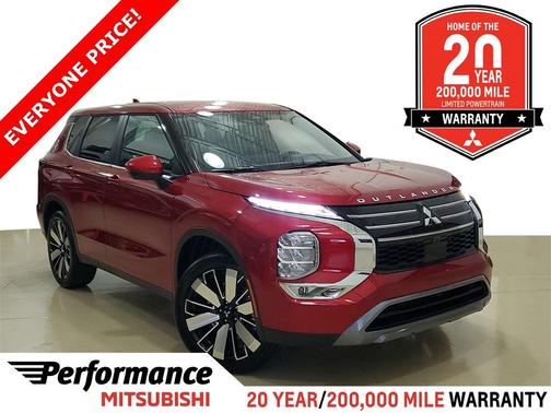 2025 Mitsubishi Outlander SE