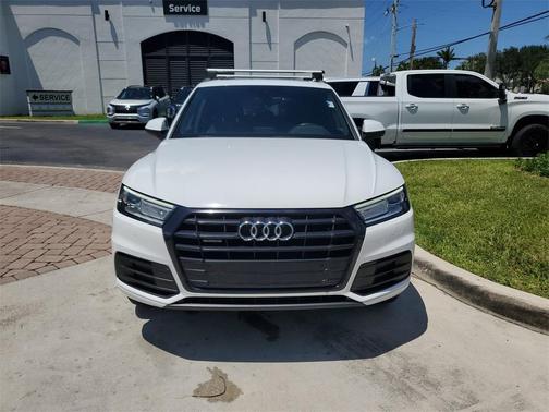 2020 Audi Q5 40 Premium Plus