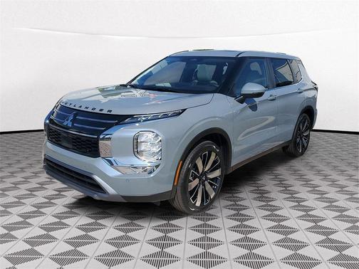 2026 Mitsubishi Outlander SE