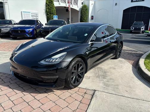2018 Tesla Model 3 Long Range