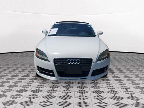 White 2009 Audi TT 3.2 Cabriolet quattro
