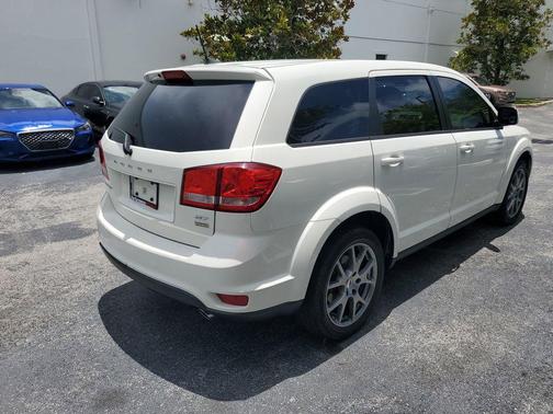Vice White 2019 Dodge Journey GT