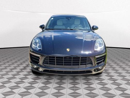 Black 2017 Porsche Macan Base