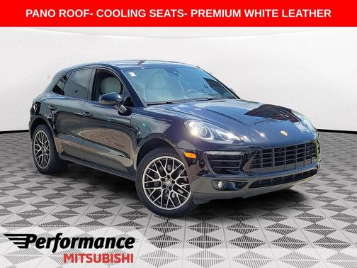 Black 2017 Porsche Macan Base