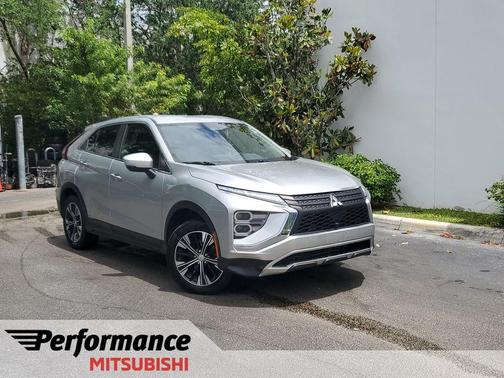 Silver Alloy 2022 Mitsubishi Eclipse Cross SE