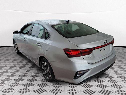 Silky Silver 2021 Kia Forte LXS